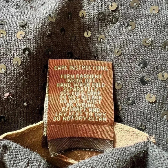 Double D Ranch Women’s Black Sleeveless Sequin Scoop Neck Sweater Top Size Small - Picture 12 of 12